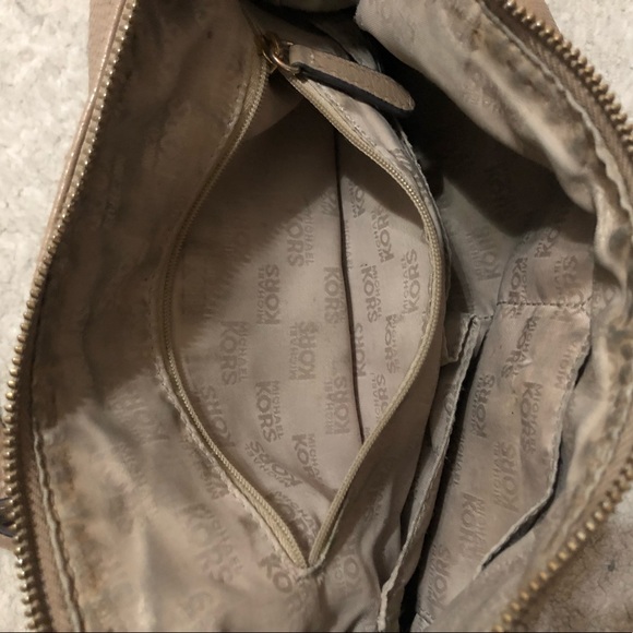 Purse - Picture 6 of 8